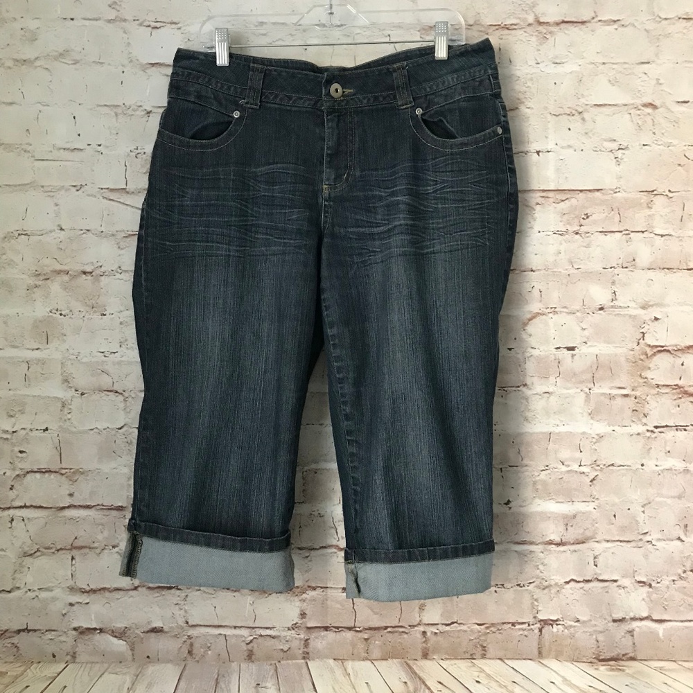 LANE BRYANT Cuffed Cropped Jeans Size 14 Stretch